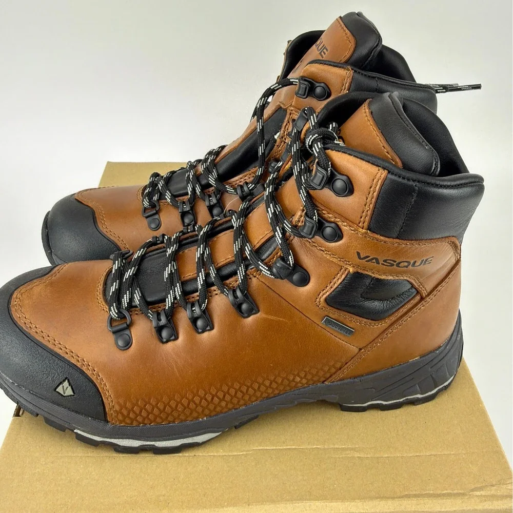 Vasque St Elias FG GTX Gore-Tex Men Hiking Boots Cognac Size 8.5 Medium NIB 7146